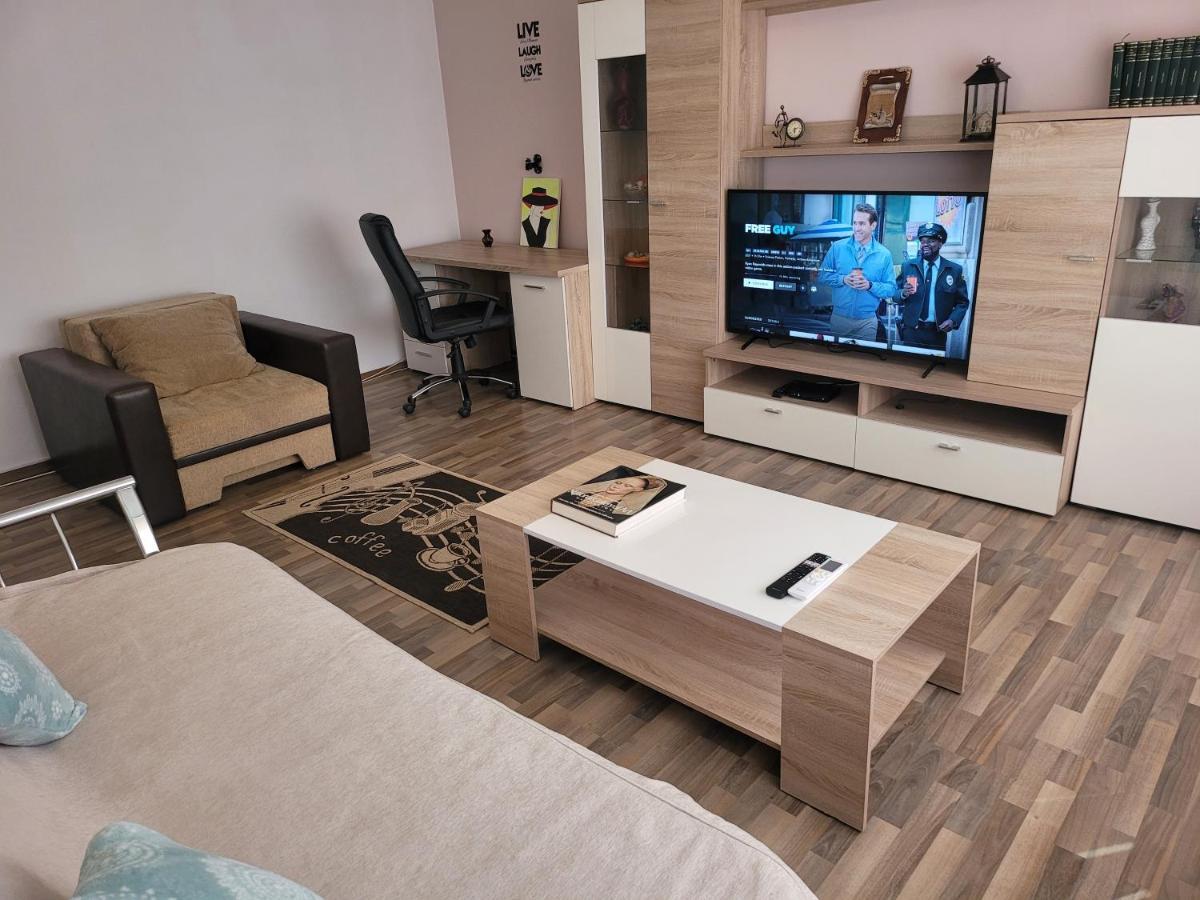 Quiet, Relaxing, Family Friendly Apartment Bucharest Exterior photo