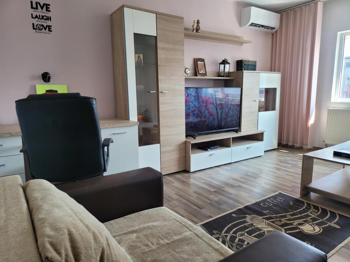Quiet, Relaxing, Family Friendly Apartment Bucharest Exterior photo