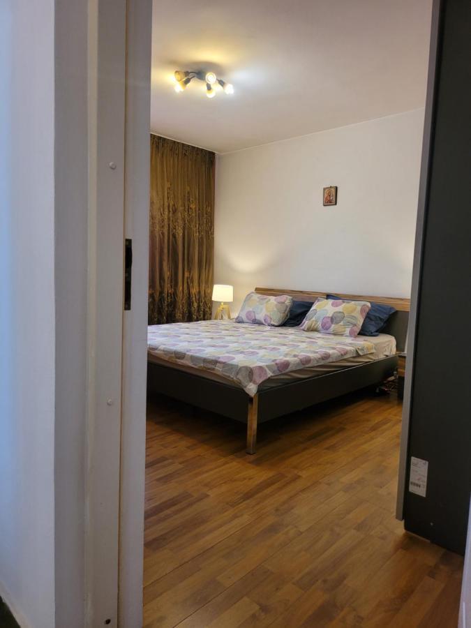 Quiet, Relaxing, Family Friendly Apartment Bucharest Exterior photo